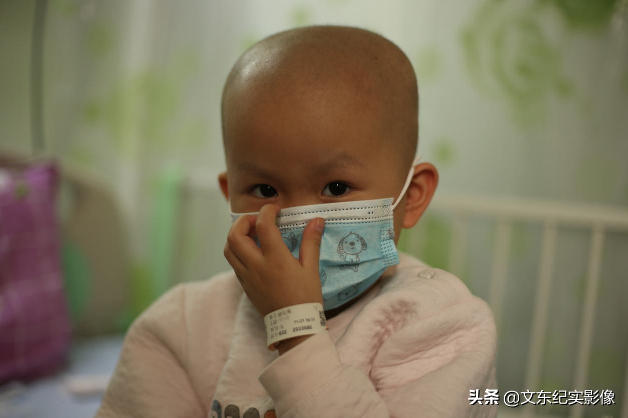 4岁小孩牙龈出血是什么原因,四岁孩子牙龈出血什么原因