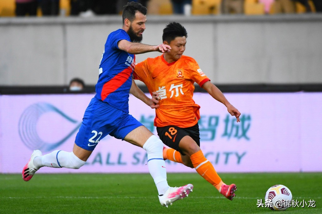 大连鲁能泰山比赛视频,大连好兄弟