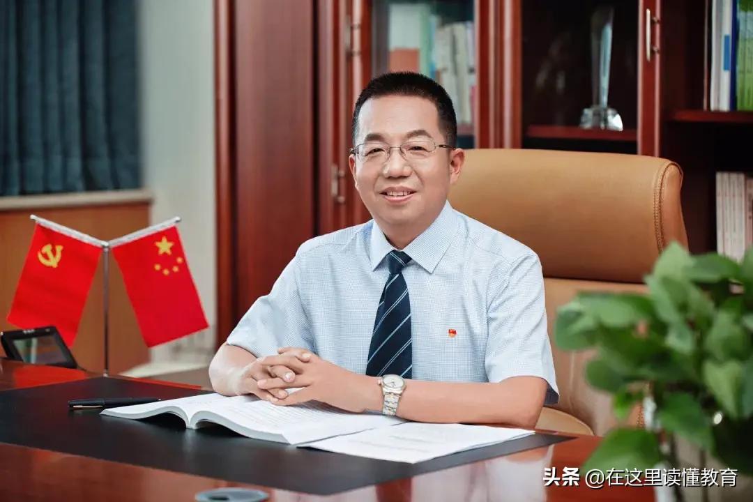 西安市高新第二学校排名,西安市高新第一学校初中校服