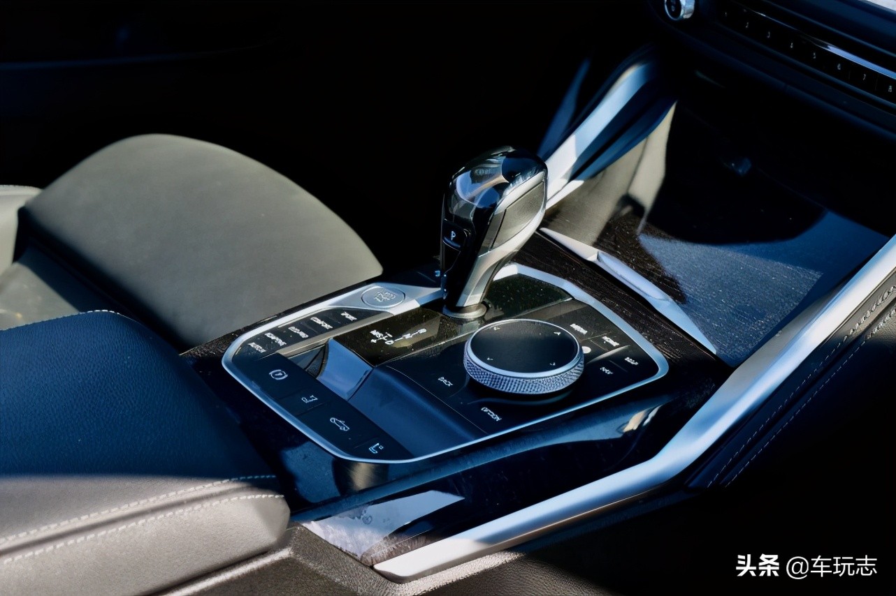 全新bmw4系敞篷轿跑锋芒首发,bmw4系四门轿跑车