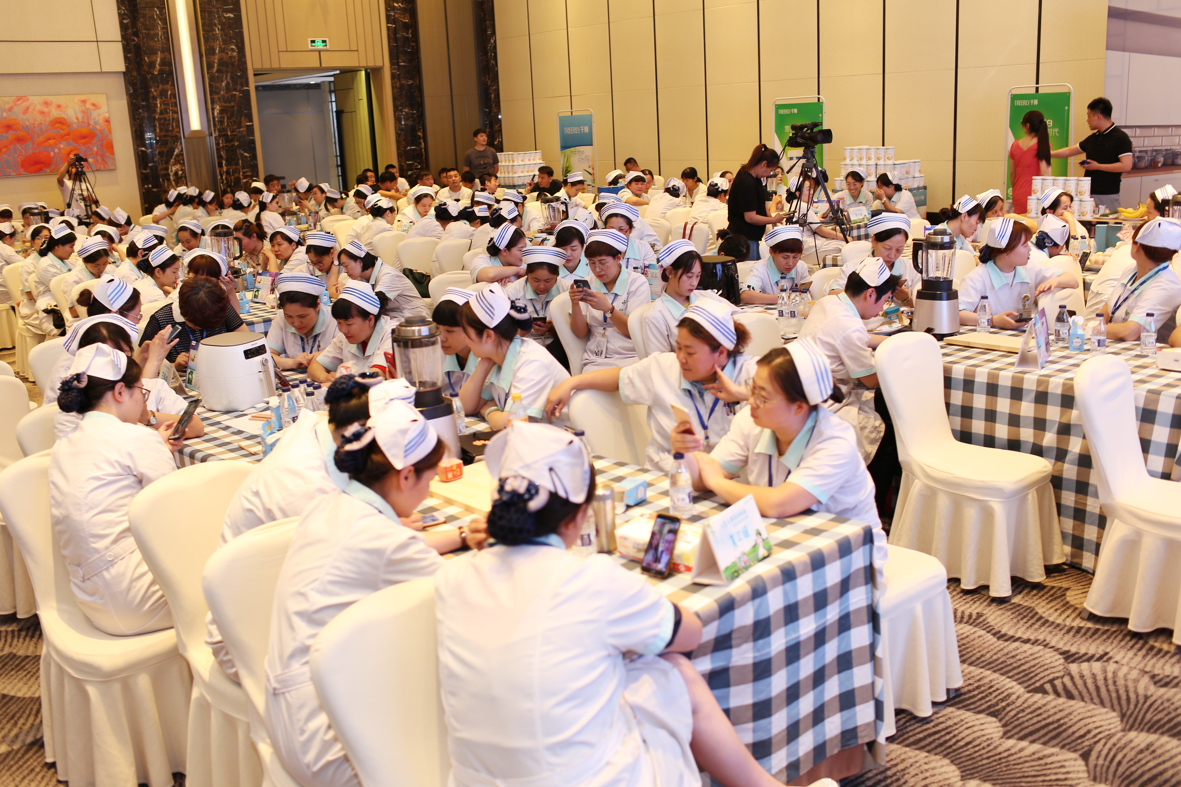 让家充满爱的味道千林蛋*粉白**品鉴会玩出混搭风