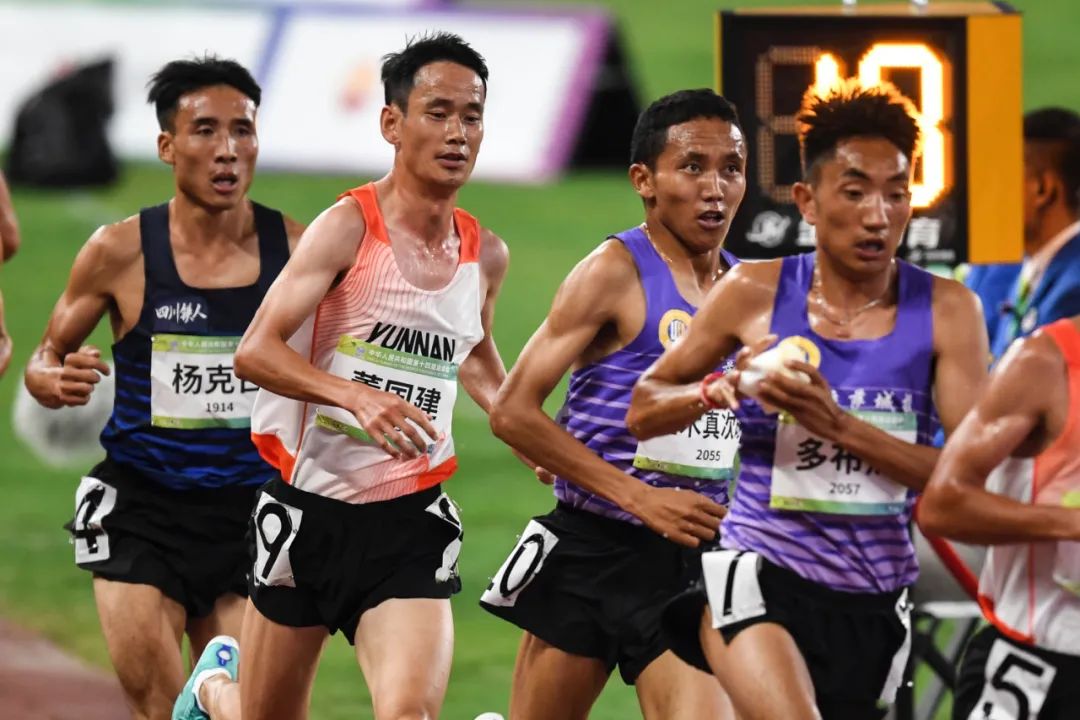 多布杰和董国建马拉松世界排名,多布杰彭建华董国建