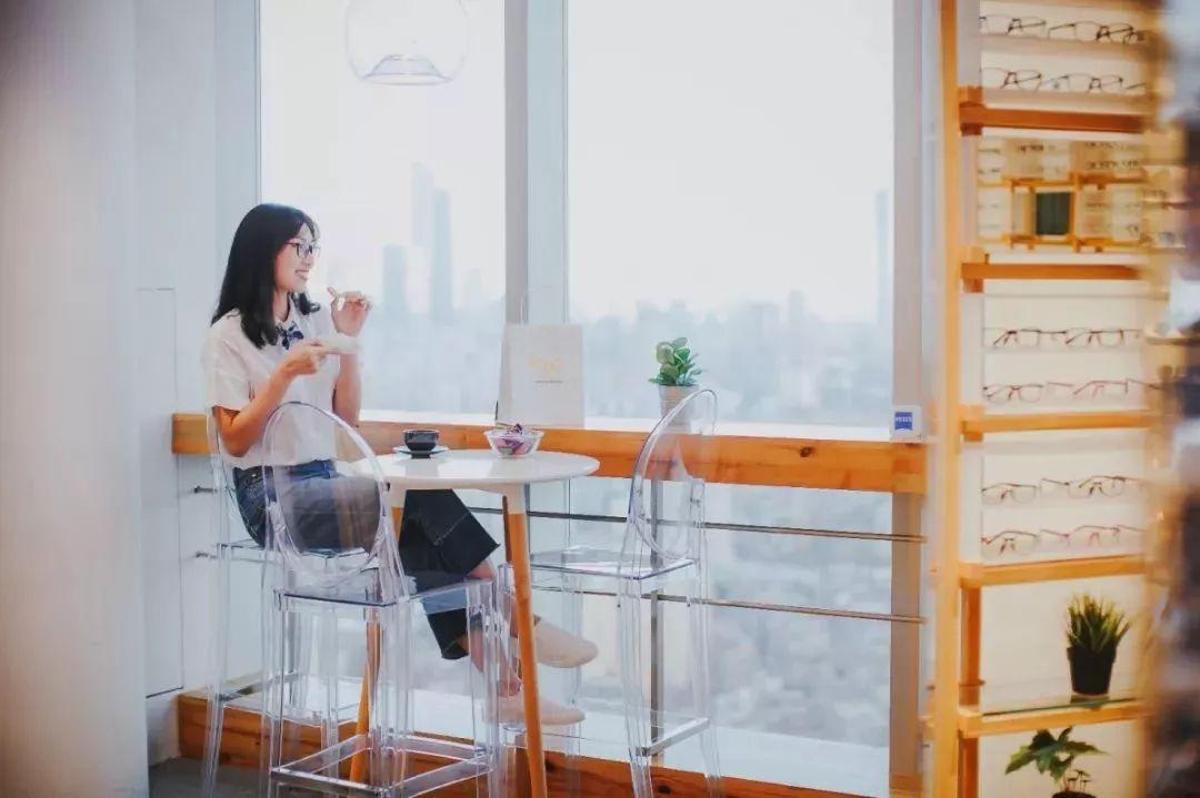 一定要收藏的店铺,高空五星级眼镜店