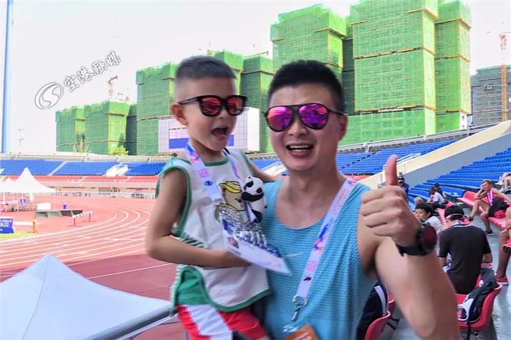 成都双流国际机场飞机事件,最近双流区发生了什么大事