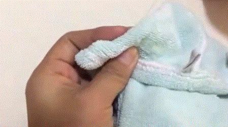 往鞋里喷什么东西脚不会臭,往鞋里撒的粉