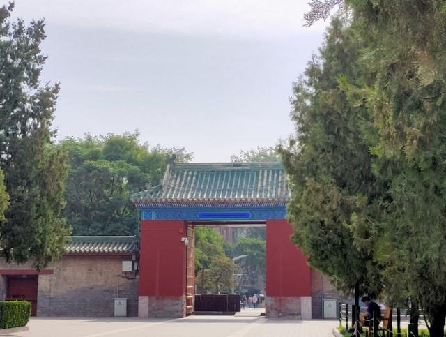 北京的坛庙文化——皇地祗神的祭坛和史铁生《我与地坛》