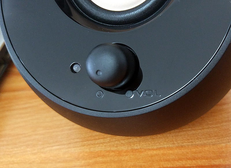 创新音质比较好的桌面音箱,小巧音质好的桌面2.0音箱