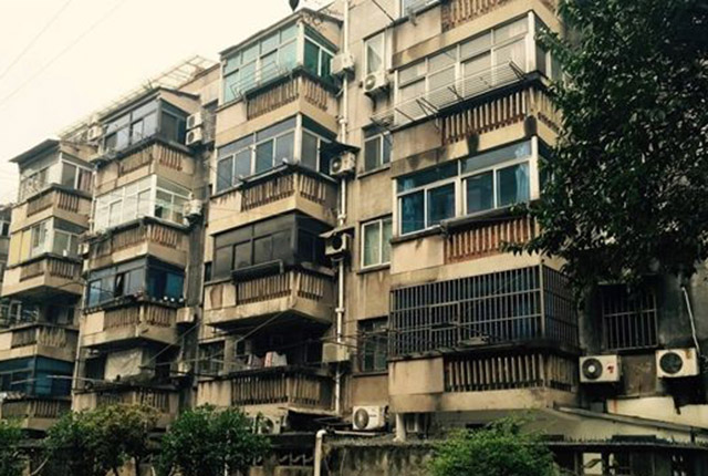 70年产权以后房子怎么办,70年产权房子烂了怎么办