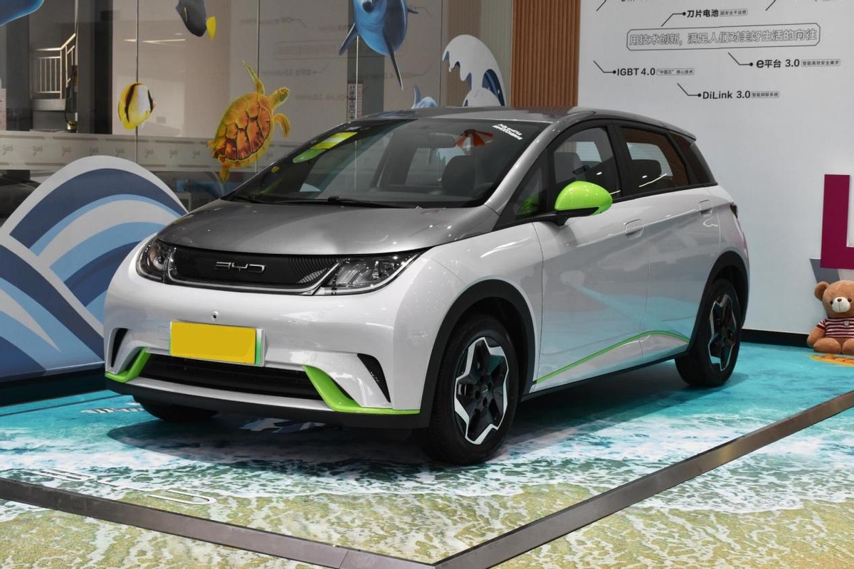 城市小精灵代步首选车,比亚迪宝骏售价