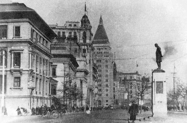 泪崩！1年1张，百年上海，老底子上海人都看哭了！