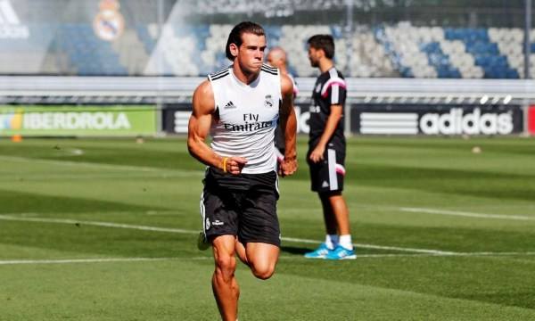 当今足坛4大完美身材，C罗只排第4，贝尔第2，第1实至名归！