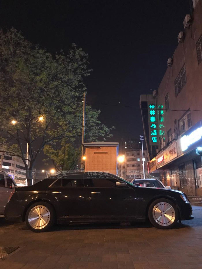 克莱斯勒300c改涡轮,克莱斯勒300c改装3.6发动机