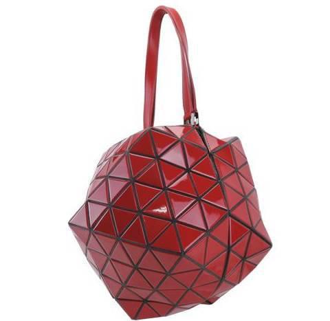 男朋友送女孩子包什么意思,男朋友送女朋友包代表什么