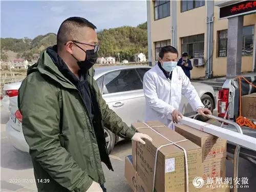 病毒无情人间有爱逆行者加油,病毒无情人有情捐献热血传递爱