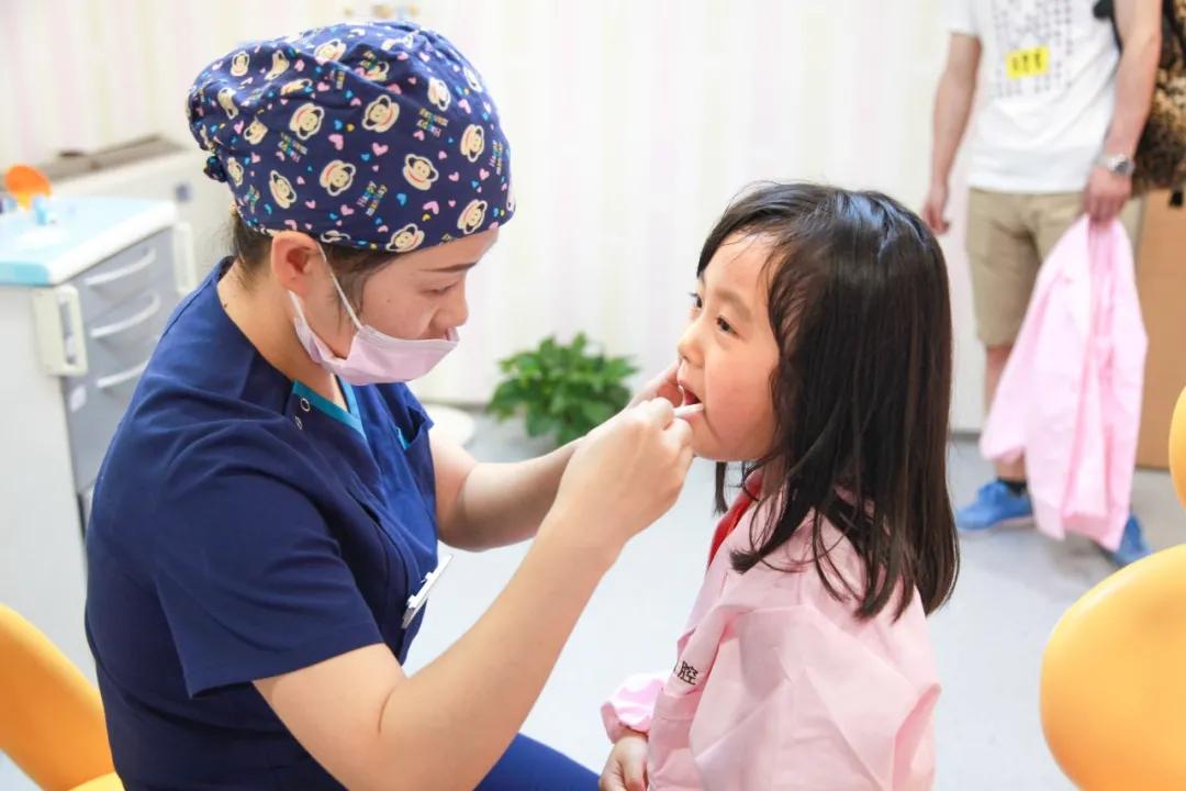 守护中国医师节特别节目视频,守护口腔健康