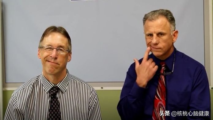 中风后面瘫怎样康复？一套面部小动作，简单实用效果惊人