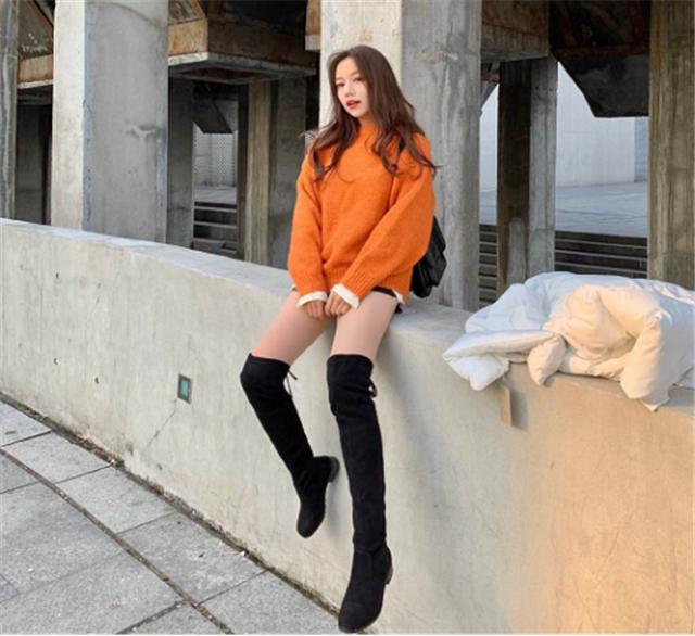 秋季穿短裙膝盖冷怎么办,冬天穿短裙光腿怎样不冷