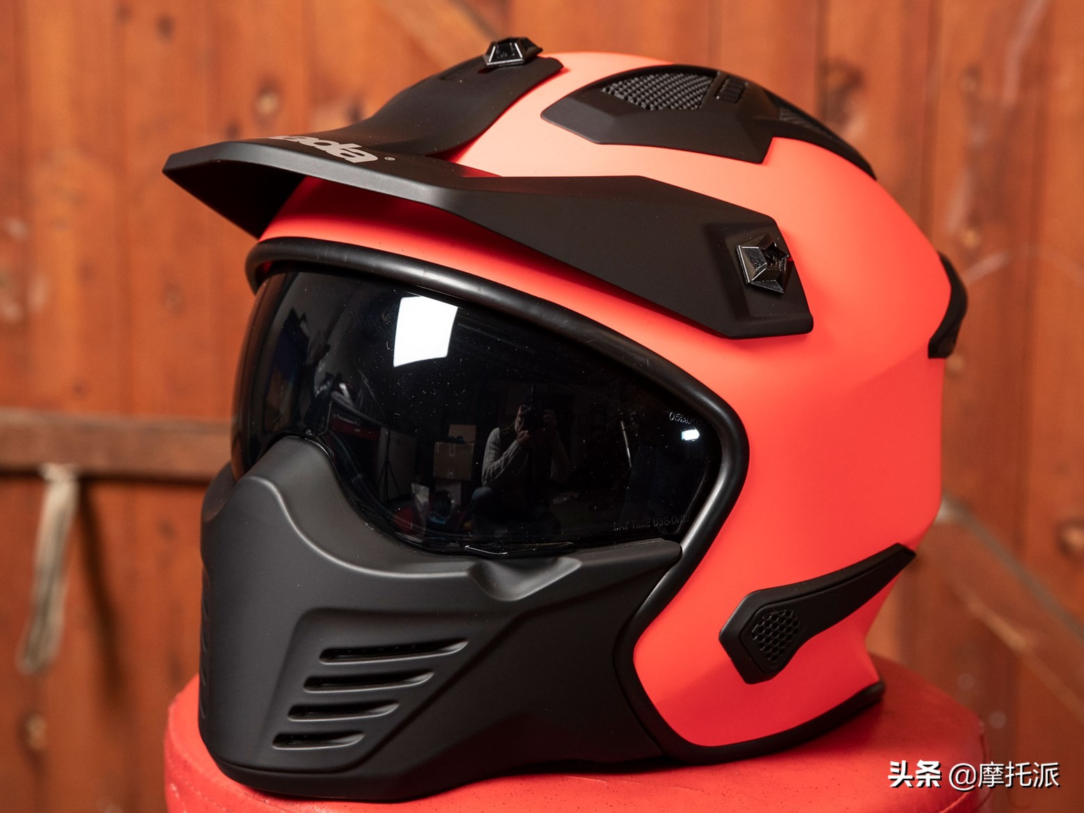 2020年最值得入手的摩托车头盔,最轻的10款头盔