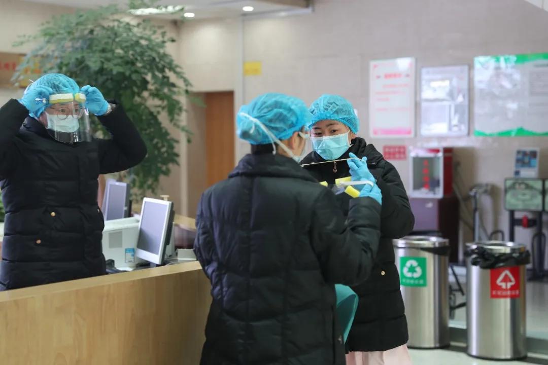 她们是金坛女神，不接受反驳