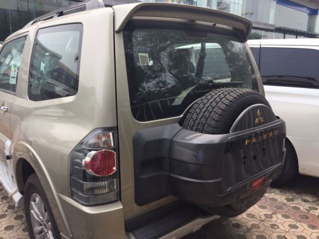 帕杰罗三门v87,天津港帕杰罗v87三门版最新价格