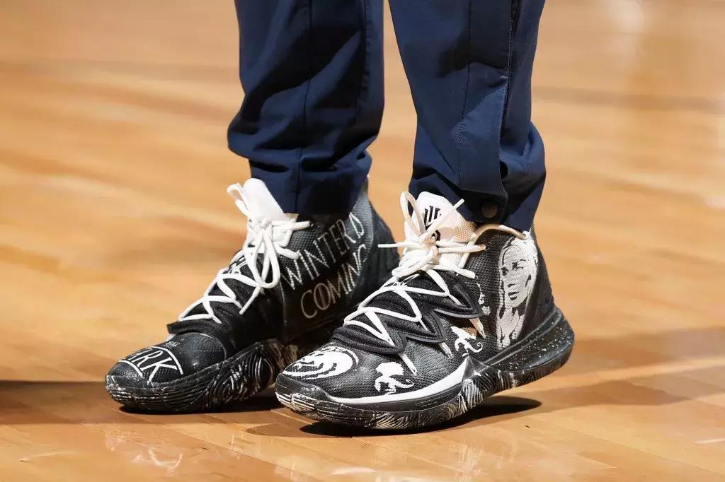 NBA球员今日上脚：易建联穿耐克新鞋，欧文5《权利的游戏》配色