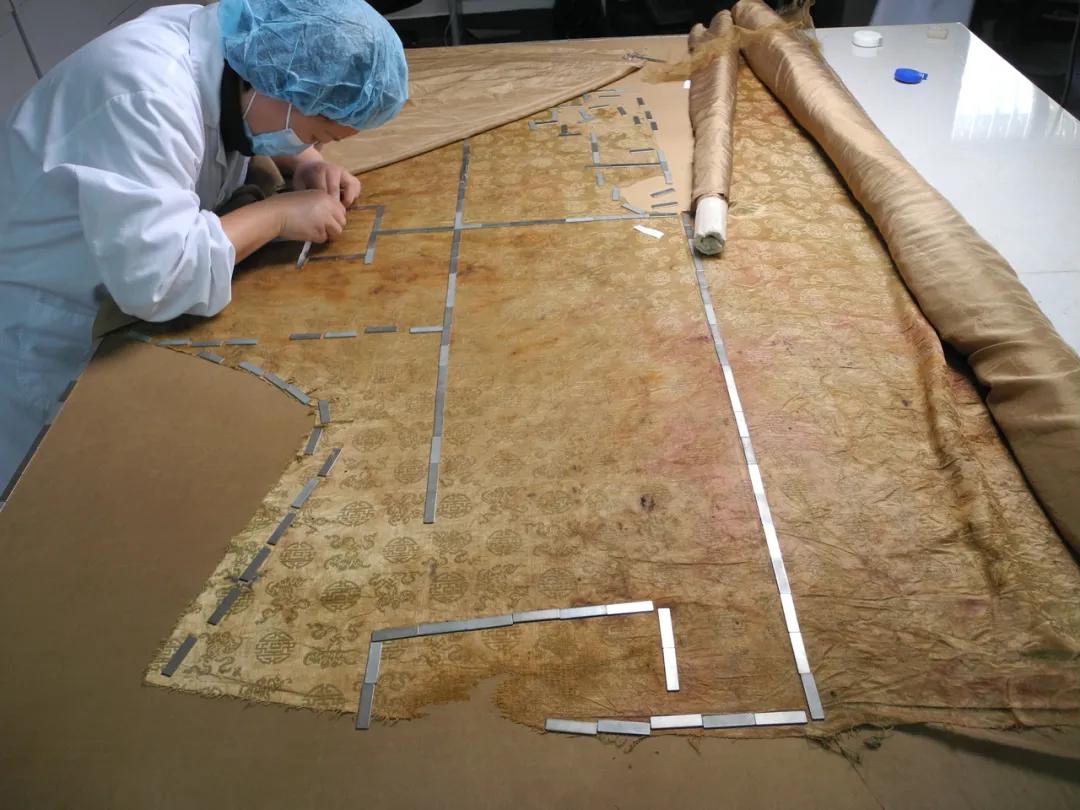 慈禧太后的穿戴,慈禧驾崩时穿的衣服