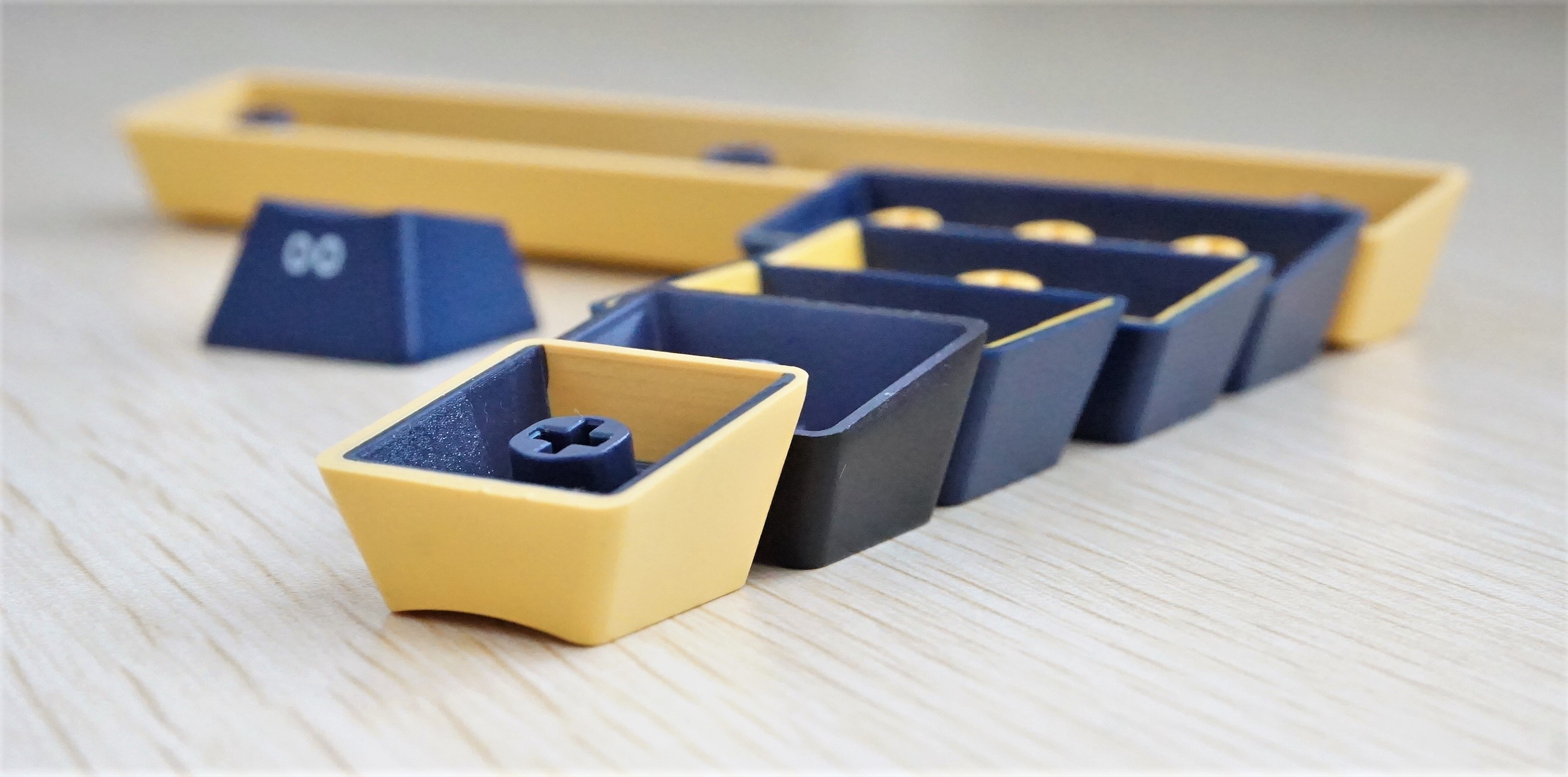 rgb机械键盘108键位推荐,firstbloodb16茶轴键盘测评