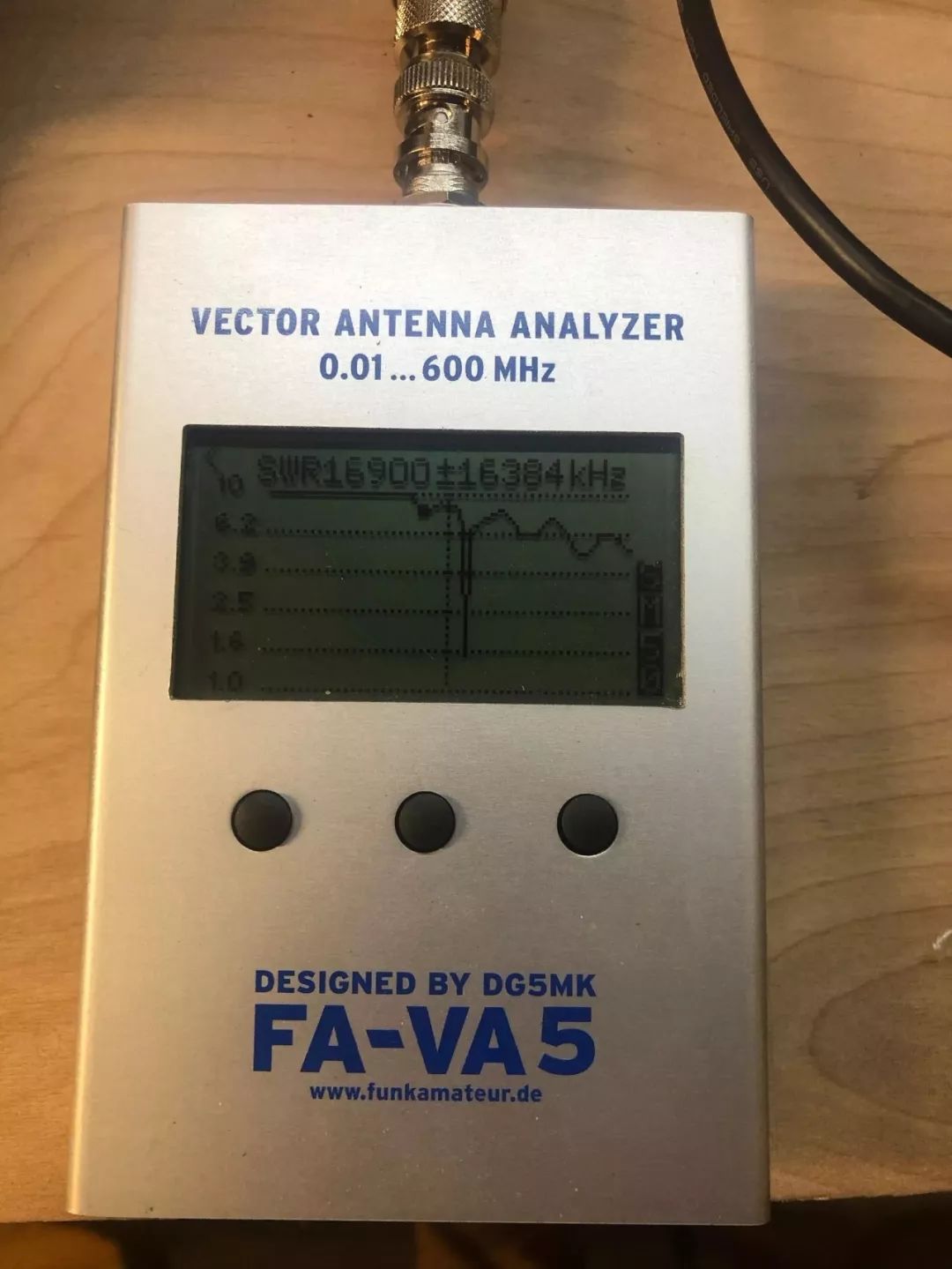 自制环中波天线,自制简易高效无线电天线结构图