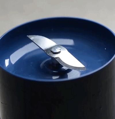 便携榨汁杯真的太方便,随身果蔬榨汁杯