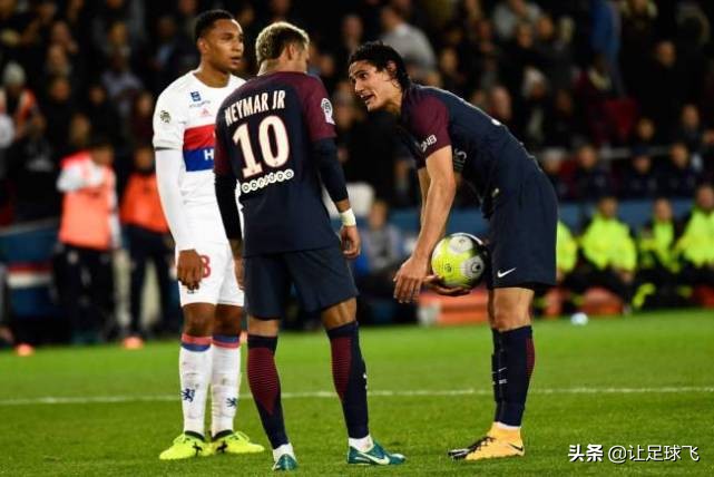 内马尔主动让点给卡瓦尼，那个任性的巴西“傻小子”终于长大了