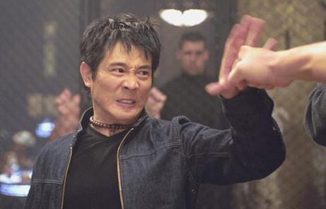 李连杰成龙谁在好莱坞的地位高,成龙周星驰李连杰唯一合作电影