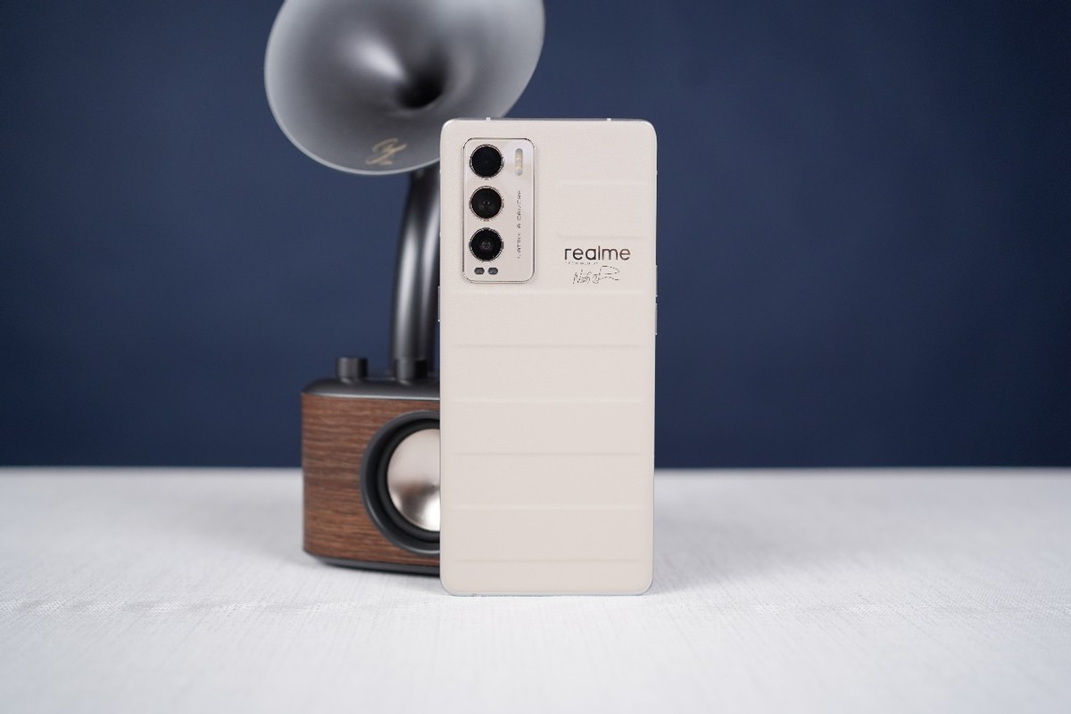 双十二值得入手的次旗舰手机,2020年双十二值得入的手机