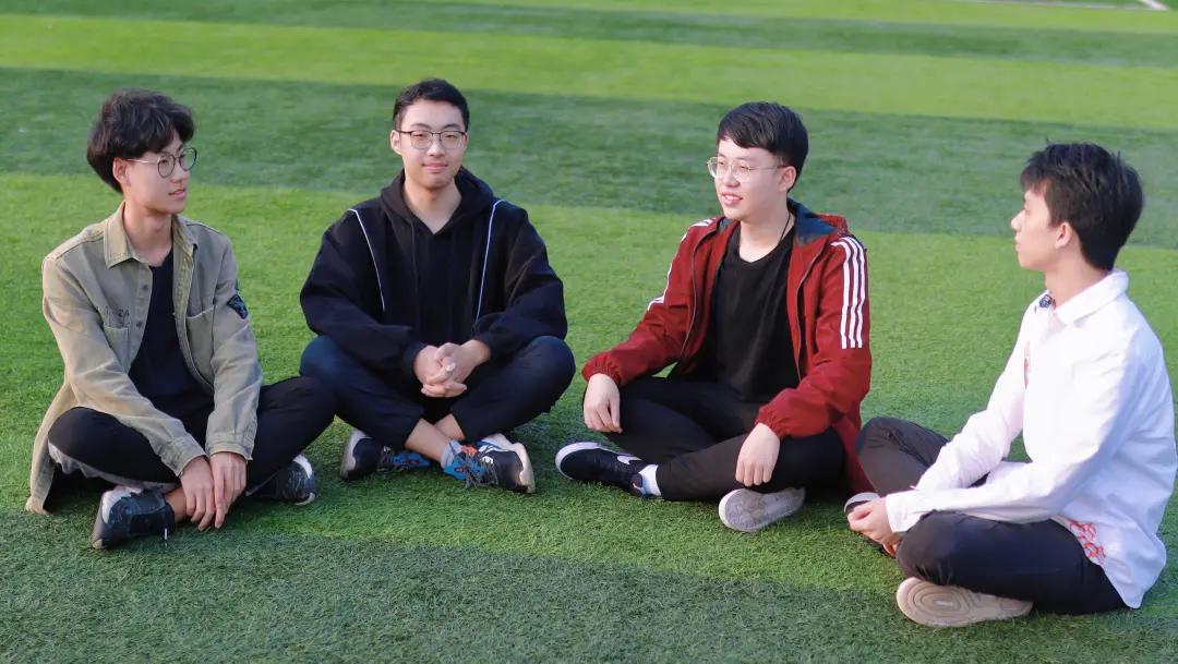 中南大学学霸寝室4人全保研,全员保研这个学霸宿舍火了