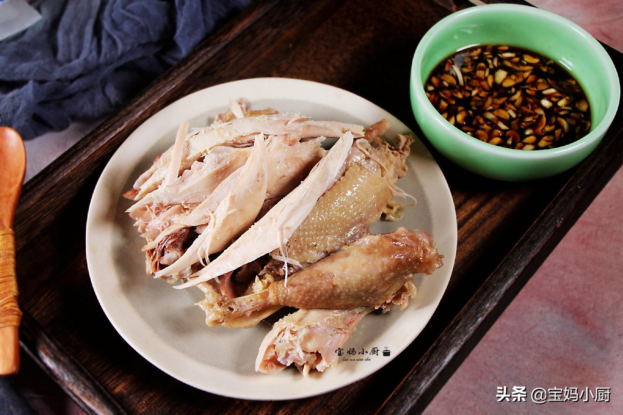 猪肉涨价了不知道吃什么好,鸡肉怎么炖肉才嫩好吃又有营养