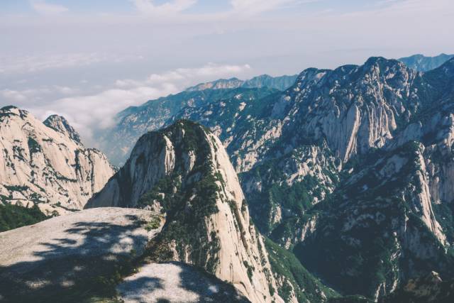 唯愿不负美景不负卿,不负美景不负卿什么意思