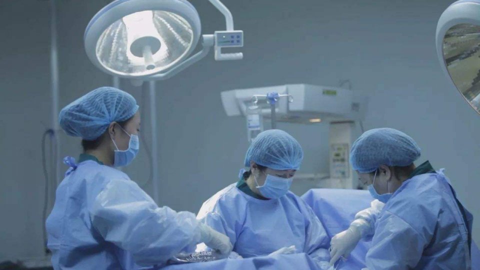 有5个子宫肌瘤就切子宫吗,十个女人是不是九个都是子宫肌瘤