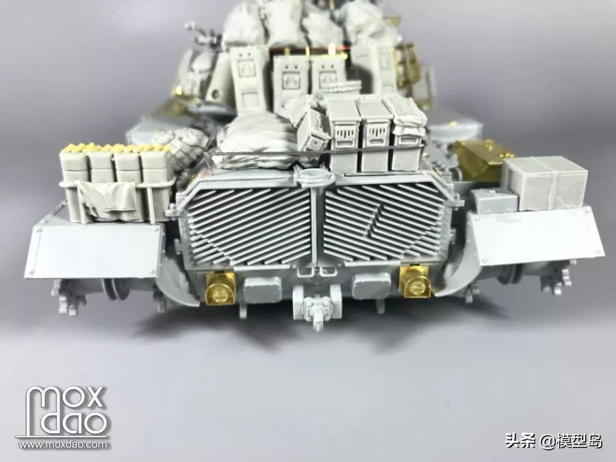 t34-85中型坦克模型,现代1:35主战坦克模型