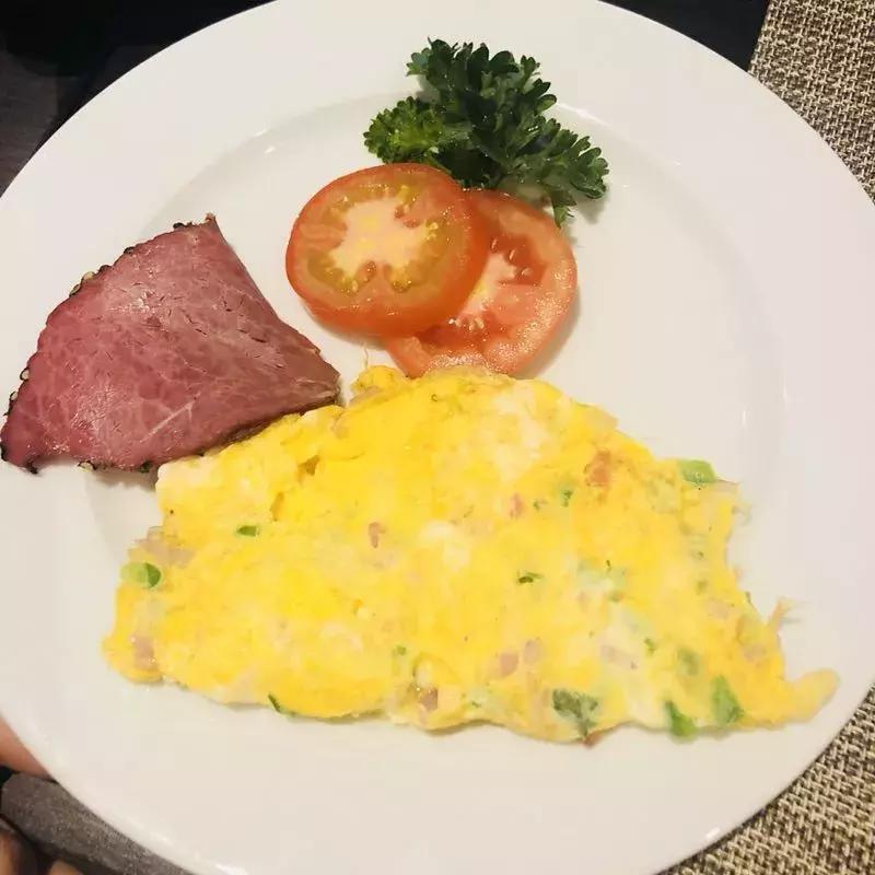 一生必去一次的神奇国度，榴莲白菜价，还有千与千寻里的海上火车