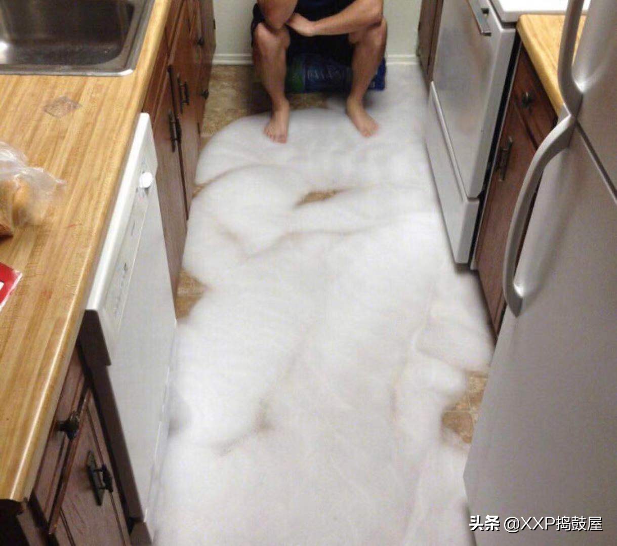 厨房专用不沾油洗碗神器,顶级洗碗刷厨房多功能清洁神器