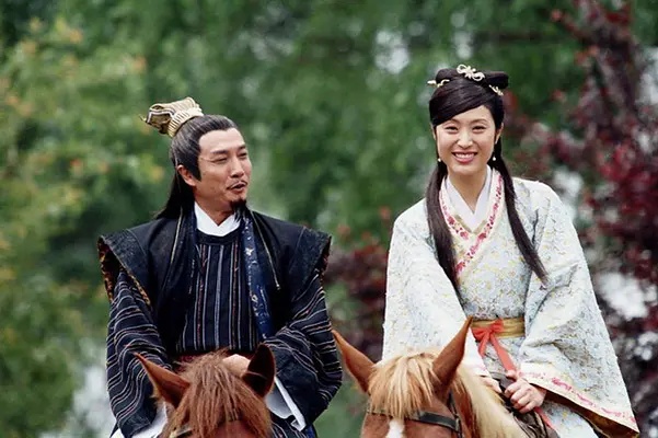 天下第一铁胆神侯如何死的,铁胆神侯武功为什么那么高