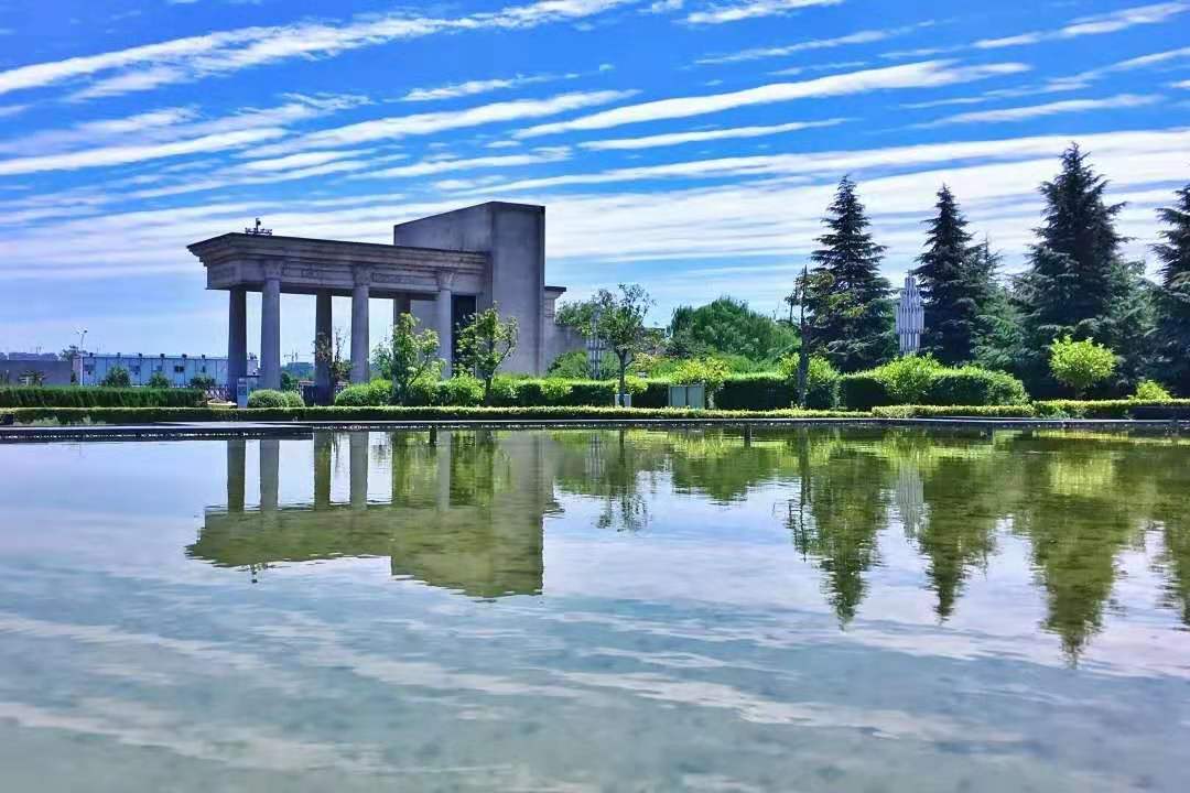 在西安外国语大学就读，是一种什么样的体验？