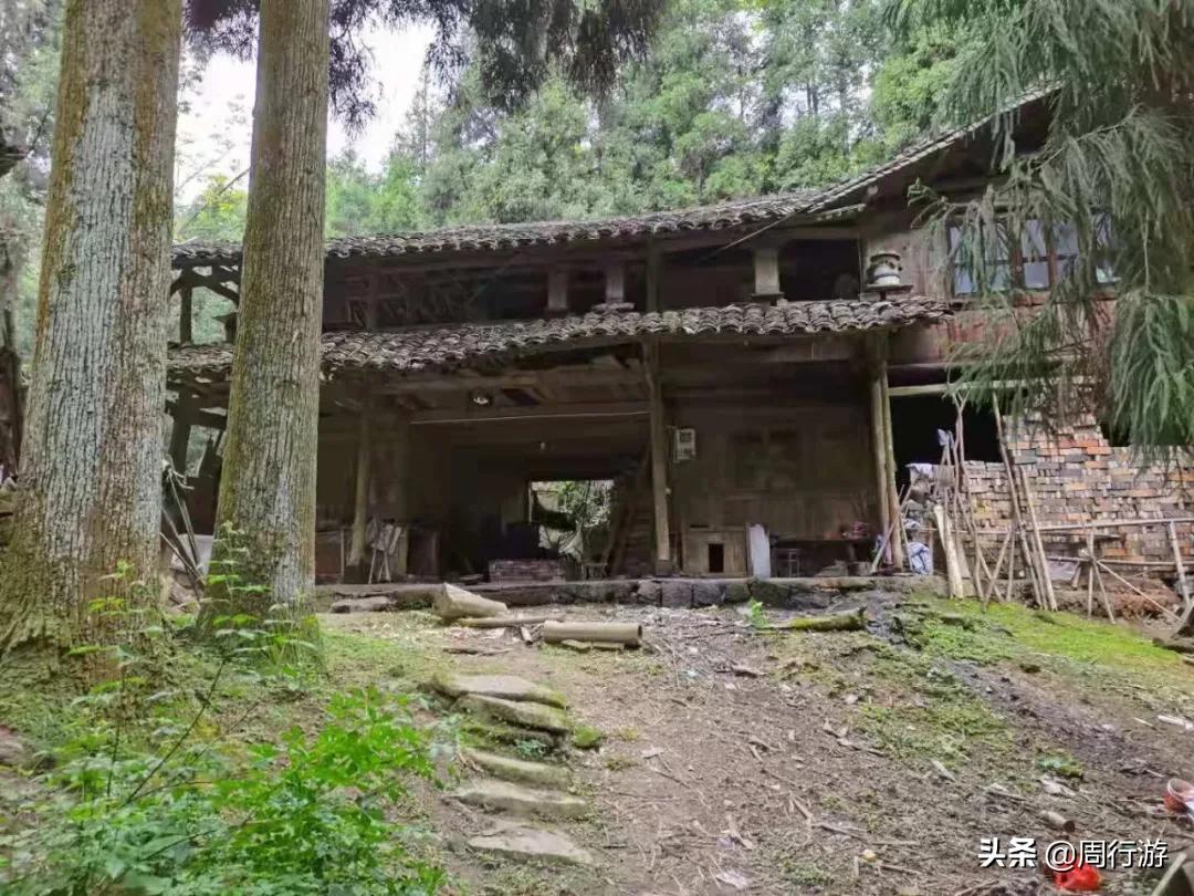 温州文成岭后烂井湖，虽繁华不再，却也有着属于它的传奇故事