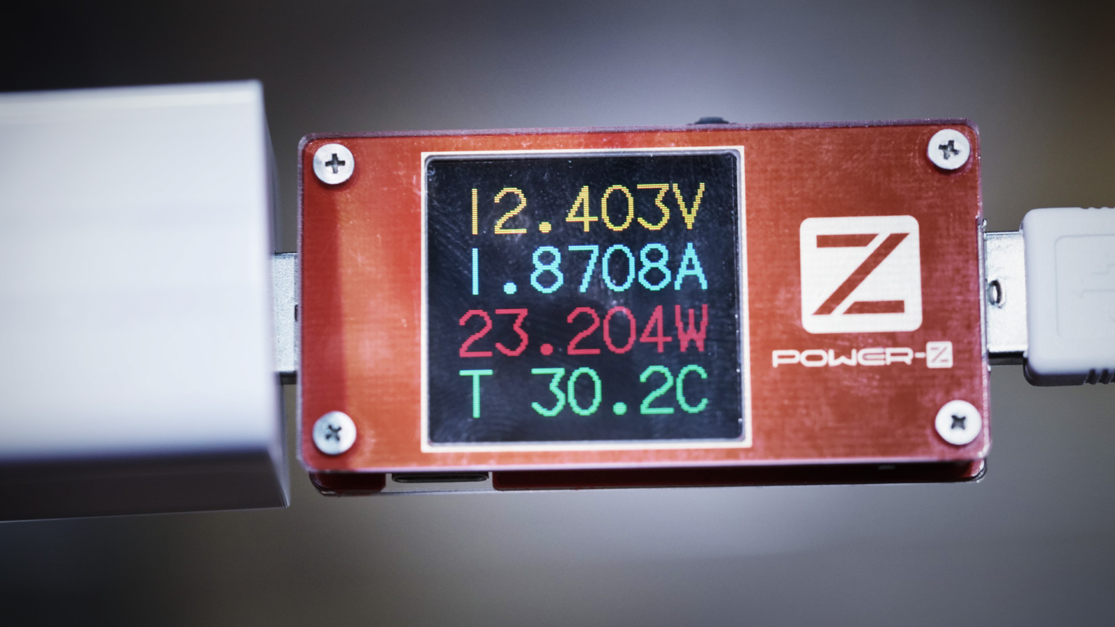 大疆，发起狠来连自己都打——两千元的无人机来袭