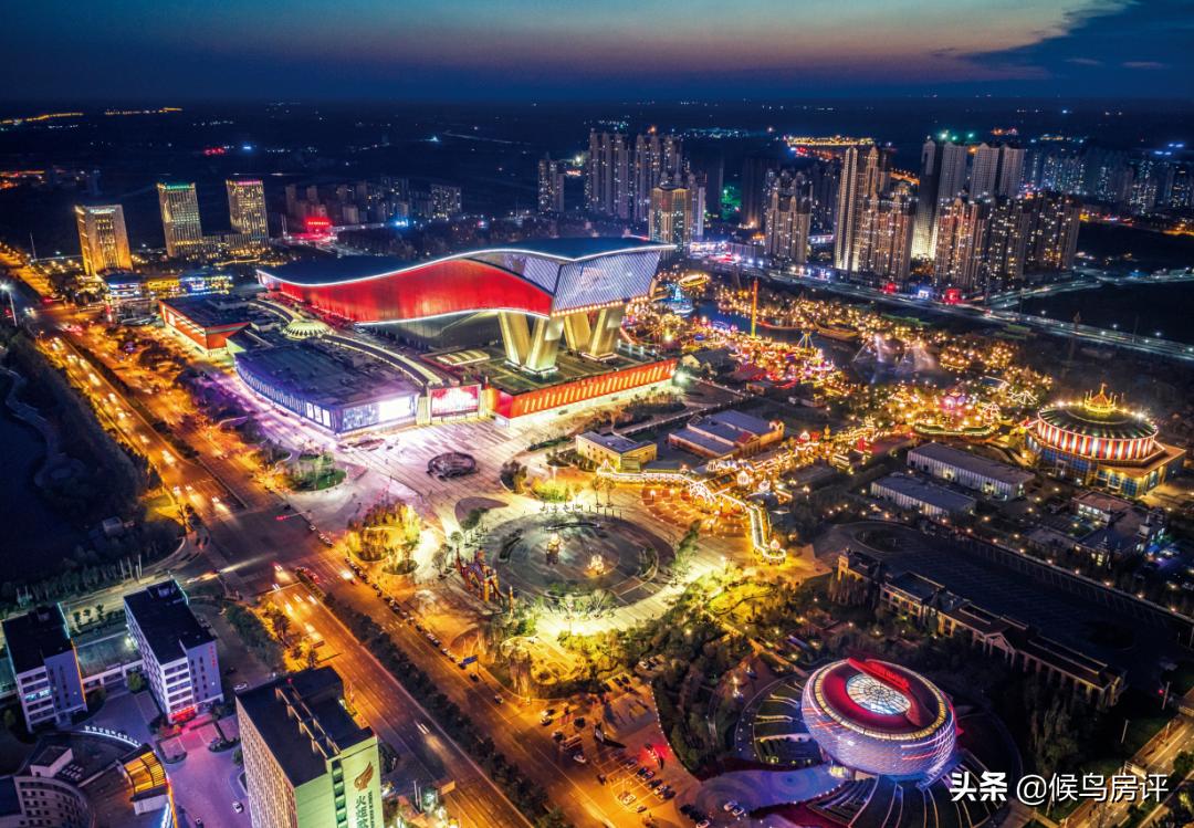 贵阳花溪融创文化旅游城,滑雪融创乐园