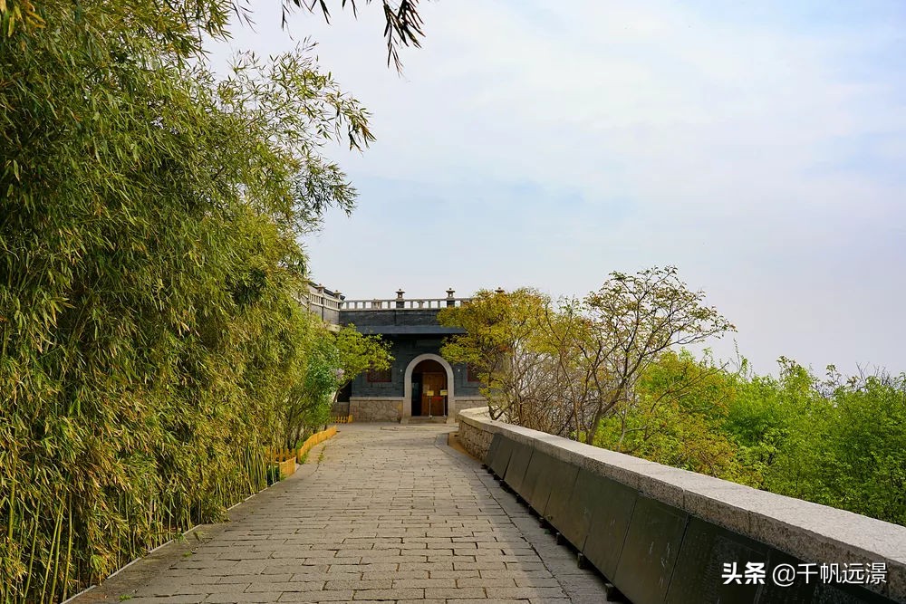 阳春四月春意盎然,阳春四月艳阳照