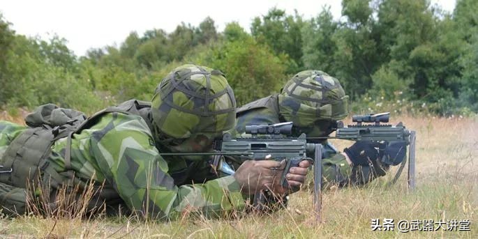 鍙﹁緹韫婂緞鍒嚭蹇冭,鍙﹁緹韫婂緞