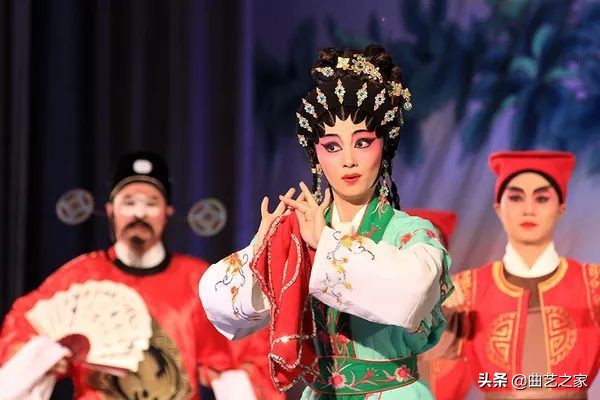 粤语经典戏曲,广东著名的粤剧