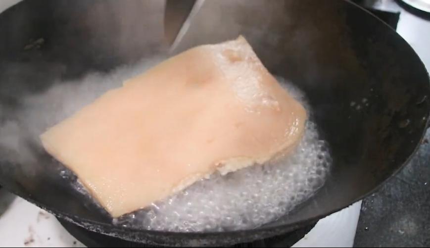 红烧肉正宗做法肥而不腻简单易学,教你个红烧肉最简单做法软烂入味