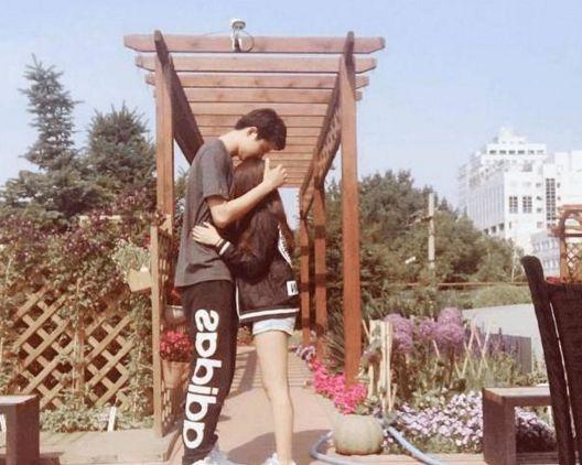 刘纯燕王宁爱情,王宁刘纯燕三十年