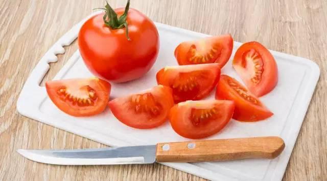 砧板变黑怎么搞干净,怎样去除砧板发霉变黑